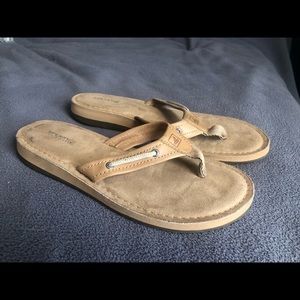 Sperry Top-Sider flip flops. Women’s size 10
